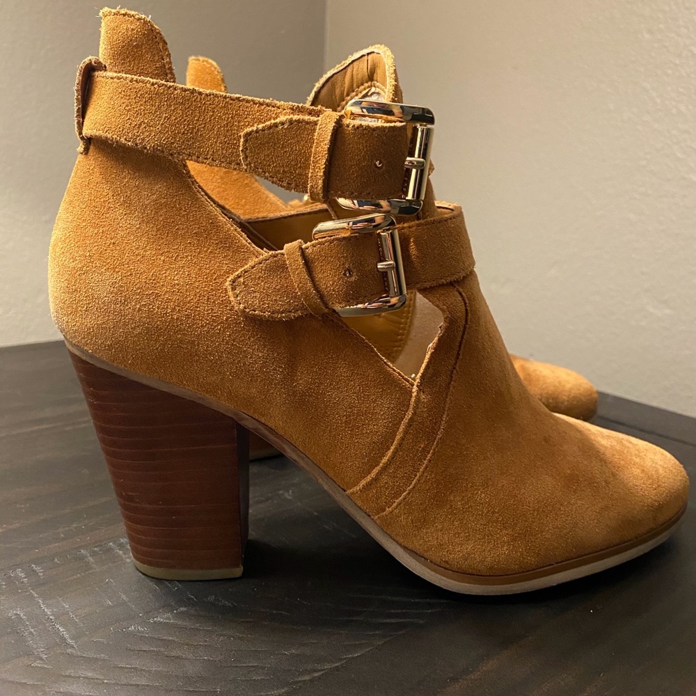 Michael Kors Bootie Size 9 - used
